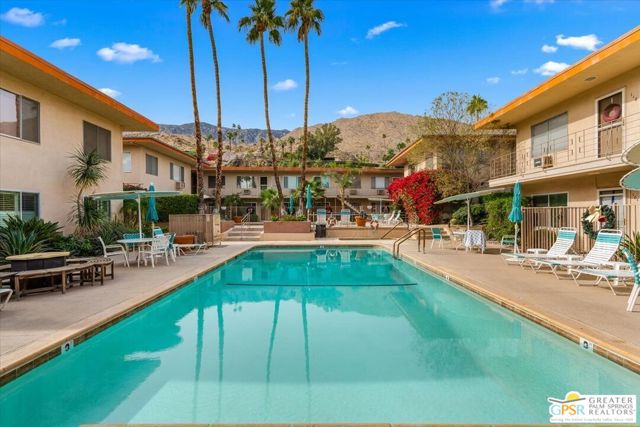 22900 S Palm Canyon Drive, Palm Springs CA: https://media.crmls.org/mediaz/22bcd3d7-a8e8-4a8c-93b9-055274f177aa.jpg