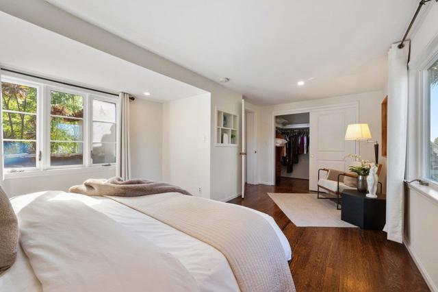 618 Occidental Avenue, San Mateo CA: https://media.crmls.org/mediaz/22bdd721-7fc4-47e3-a745-9ef022ed8021.jpg