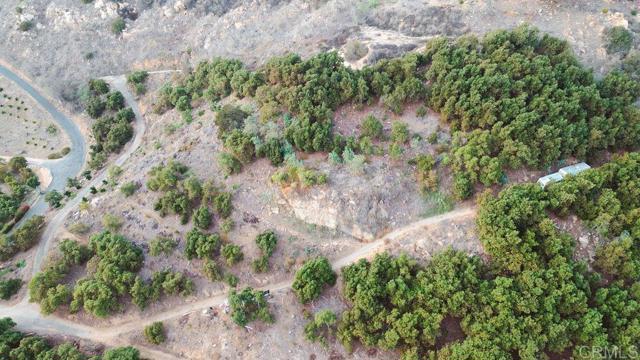 Detail Gallery Image 8 of 18 For 1411 Wild Acres Rd., Vista,  CA 92084 - – Beds | – Baths