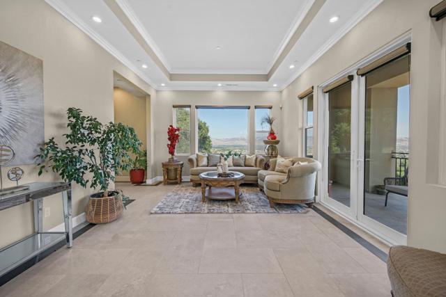 Image 4 of 42 For 8735 Wild Iris Drive