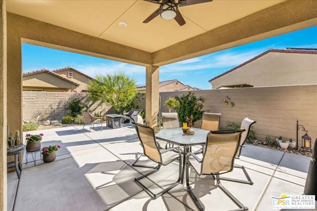 28 Chablis, Rancho Mirage CA: https://media.crmls.org/mediaz/22c63d20-6b59-48c6-9634-a8492d9bb37f.jpg