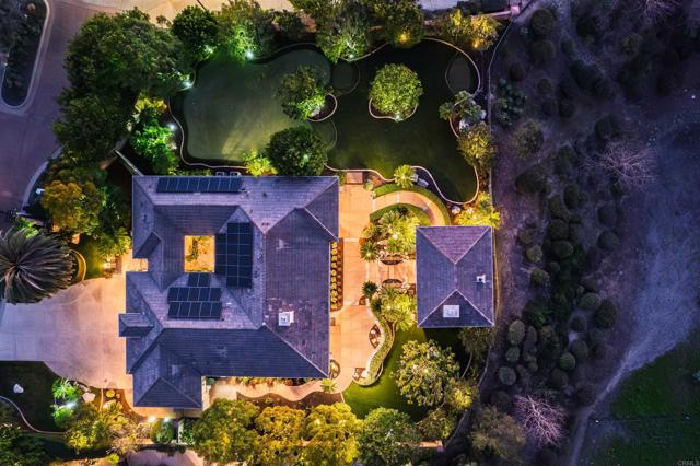 Detail Gallery Image 3 of 50 For 1091 Park Hill Pl, Vista,  CA 92081 - 4 Beds | 3 Baths