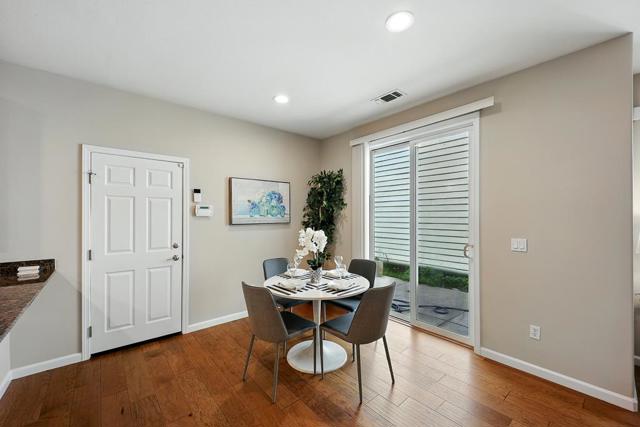 670 Woodland Terrace, San Jose CA: https://media.crmls.org/mediaz/22c7a2dd-8983-4171-ab29-51b02de6ff39.jpg