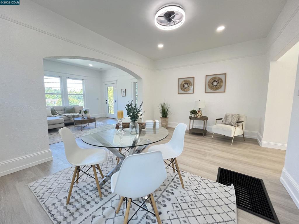 923 Pinole Valley Rd
