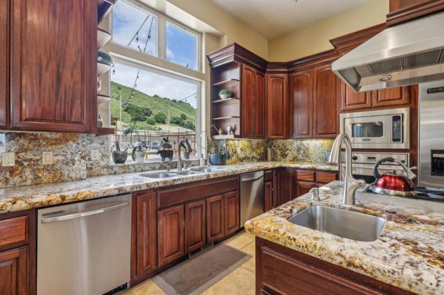 2995 Day Road, Gilroy CA: https://media.crmls.org/mediaz/22c837ca-7d60-48c9-a7a0-37f59c865d9e.jpg