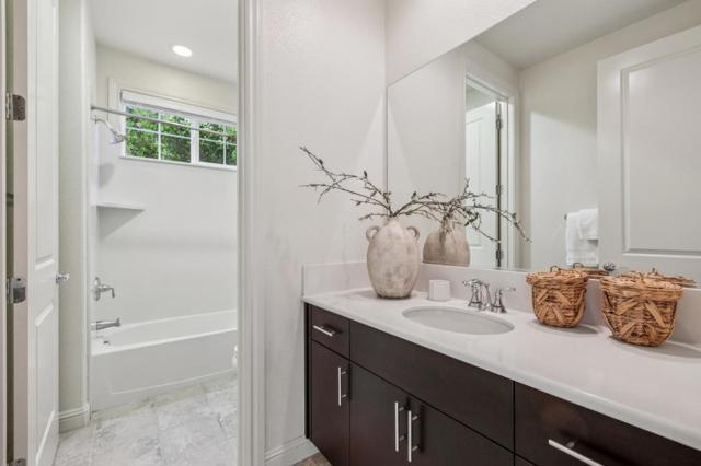 101 Butterweed Lane, Brisbane CA: https://media.crmls.org/mediaz/22c8ef72-78fd-49c4-b2c0-bfcc56ae5690.jpg