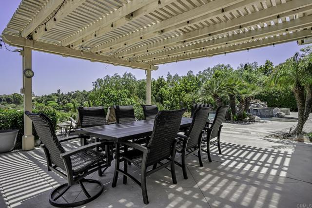 Detail Gallery Image 19 of 24 For 405 Bridoon Ter, Encinitas,  CA 92024 - 5 Beds | 4/2 Baths