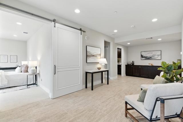 19 Waterline Place, Richmond CA: https://media.crmls.org/mediaz/22cb6dff-8784-42ba-b078-3cc285b1529e.jpg
