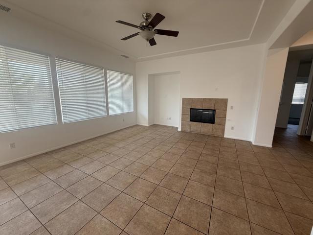 103 Romanza Lane, Palm Desert CA: https://media.crmls.org/mediaz/22cb8464-c448-48b2-a465-ff22c8bd1531.jpg