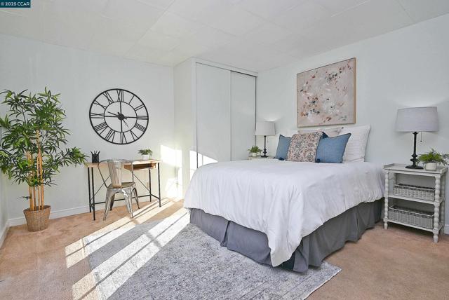 1677 6Th St, Concord CA: https://media.crmls.org/mediaz/22cba6e2-36ba-4569-b261-d5fd80920faa.jpg