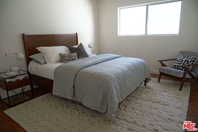 756 Hyperion Avenue, Los Angeles CA: https://media.crmls.org/mediaz/22cbdd6c-40c8-4c4c-a21b-c9889ba54e99.jpg