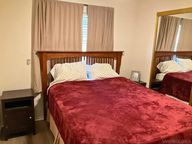 525 W El Norte Parkway, Escondido CA: https://media.crmls.org/mediaz/22cd6472-a2eb-4b7a-b68c-efe783ecc246.jpg