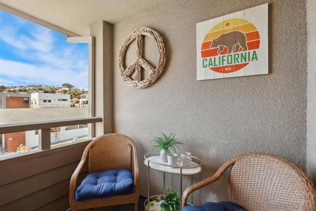 3130 Avenida De Portugal, San Diego CA: https://media.crmls.org/mediaz/22cde61c-a5bd-430c-bc89-223127021e9a.jpg