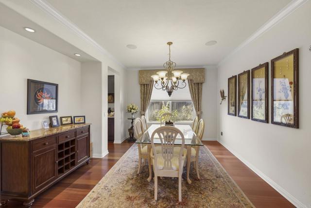 Detail Gallery Image 7 of 35 For 10353 Pinion, Escondido,  CA 92026 - 5 Beds | 4/1 Baths