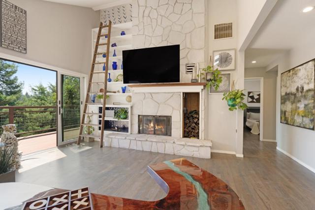55 Hidden Meadow Lane, Scotts Valley CA: https://media.crmls.org/mediaz/22cfad49-94ef-4a05-a335-1641f7504ad0.jpg
