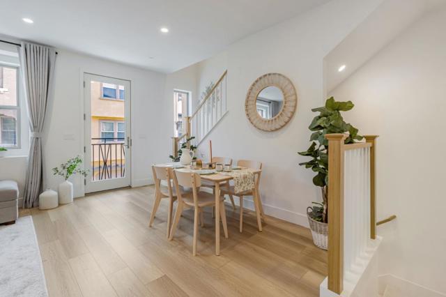 1251 Verano Road, Mountain View CA: https://media.crmls.org/mediaz/22cfe10d-4f14-4abe-997d-bde0fc8bdc2b.jpg
