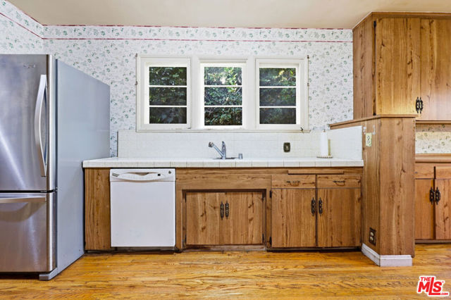 3024 Manning Avenue photo 17