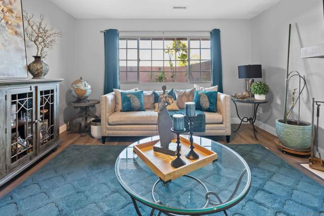 10009 Anoel Court, Spring Valley CA: https://media.crmls.org/mediaz/22d0733e-10e0-4647-bf02-5f587c3f54ac.jpg