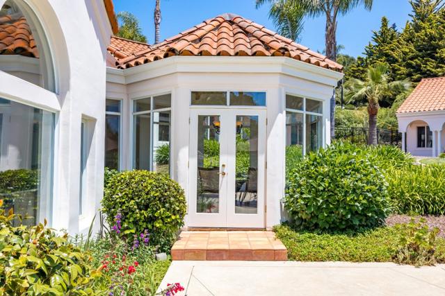 235 Vista Del Pajaro Road, Corralitos CA: https://media.crmls.org/mediaz/22d168ca-848b-4128-a627-34089e60b905.jpg