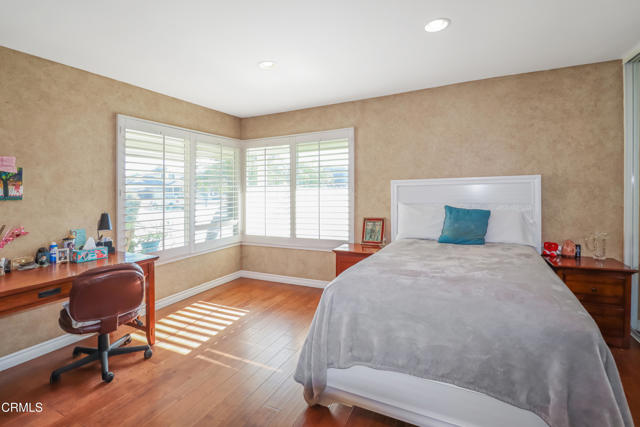 Detail Gallery Image 18 of 48 For 1519 Lyndhurst Ave, Camarillo,  CA 93010 - 4 Beds | 2 Baths