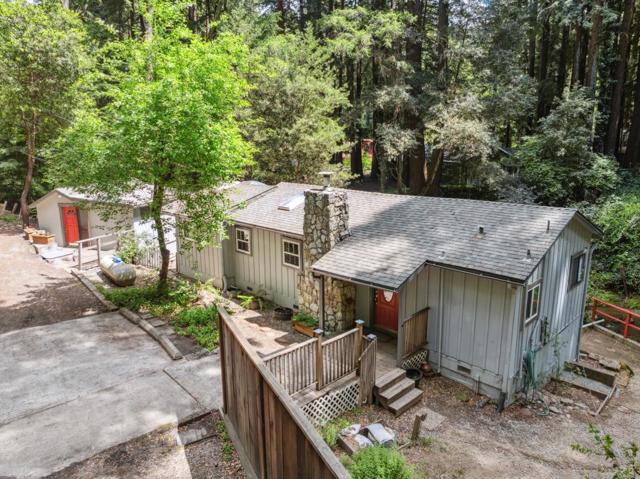 495 Primavera Road, Boulder Creek CA: https://media.crmls.org/mediaz/22d3f197-a529-4678-8c00-5853aa2fc6af.jpg