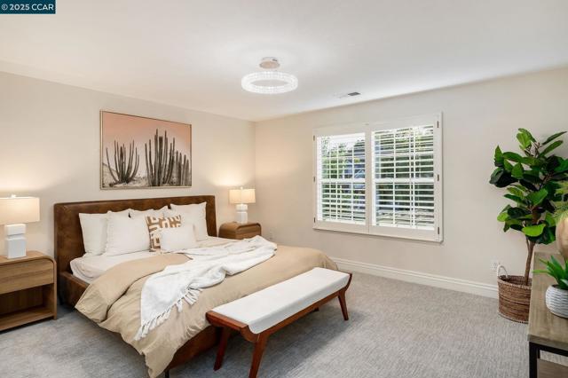 51 Brightwood Cir, Danville CA: https://media.crmls.org/mediaz/22d54e9d-d215-46cf-8d0b-1a0e5fc706c4.jpg