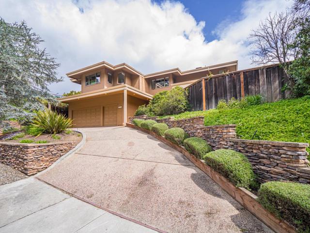 1125 Sumner Avenue, Aptos CA: https://media.crmls.org/mediaz/22d603a6-72da-4cc9-8ef5-fa80d49121be.jpg