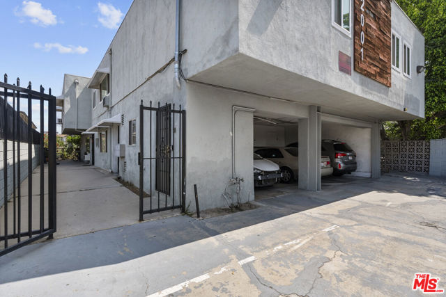 12001 Valerio Street photo 4