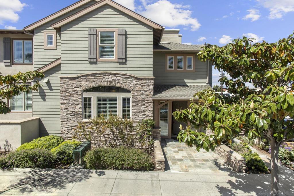 1056 Pearl - photo 19