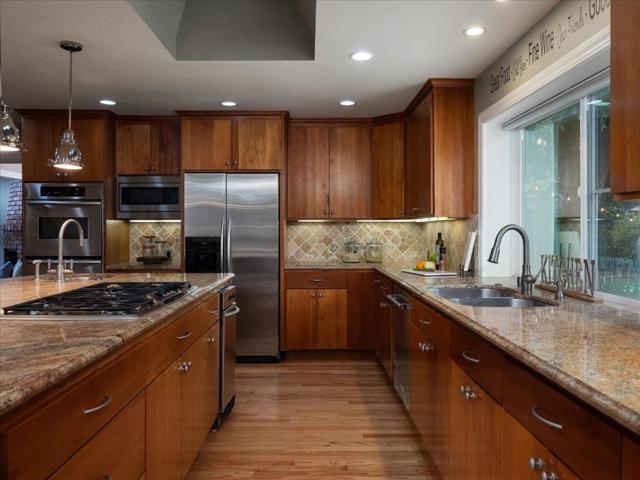 1128 Allston Court, San Jose CA: https://media.crmls.org/mediaz/22d73b74-5598-4c91-9cdd-ca421979b625.jpg