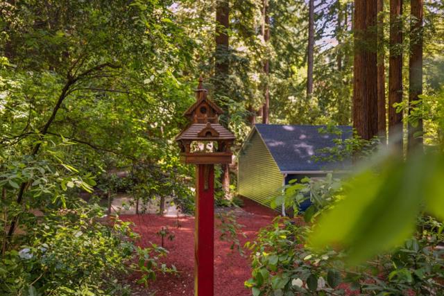 254 Teilh Drive, Boulder Creek CA: https://media.crmls.org/mediaz/22d8b087-29ff-4c43-b5f8-5b7347f7d99d.jpg