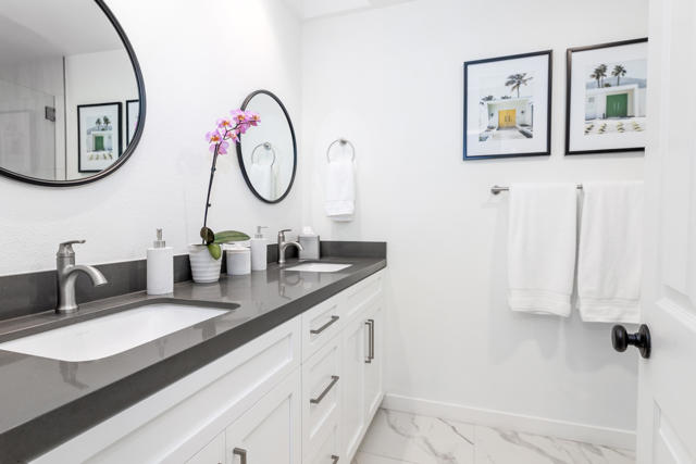 2 Bed Home for Sale in Palm Desert, California