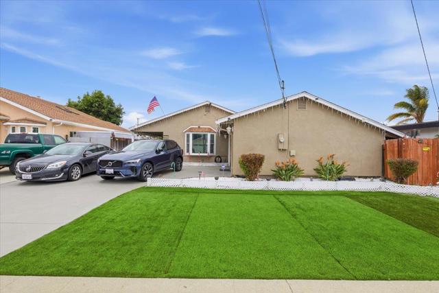 2627 Naples Street, Hayward CA: https://media.crmls.org/mediaz/22da2b59-cff0-429a-9ee8-d03d6f5fcd50.jpg