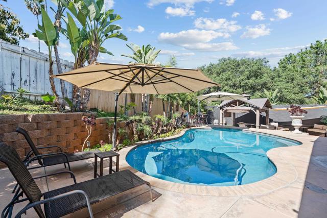 2167 Sunset Drive, Escondido CA: https://media.crmls.org/mediaz/22dbc127-40bc-4a41-aaf7-cc5de1bb22b7.jpg
