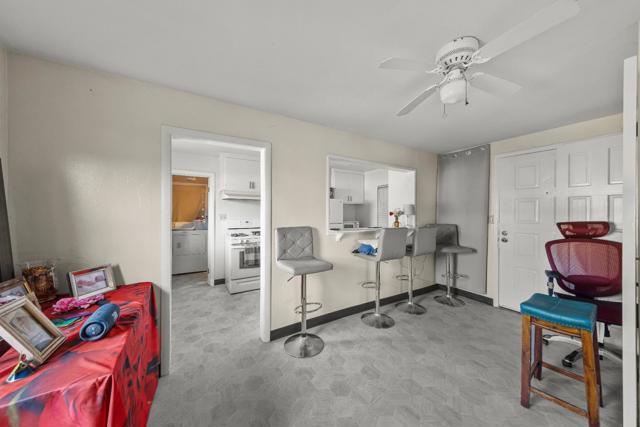 584585 Monterey Road, Morgan Hill CA: https://media.crmls.org/mediaz/22dc3809-64bb-4371-ae69-ea6c43a9522e.jpg