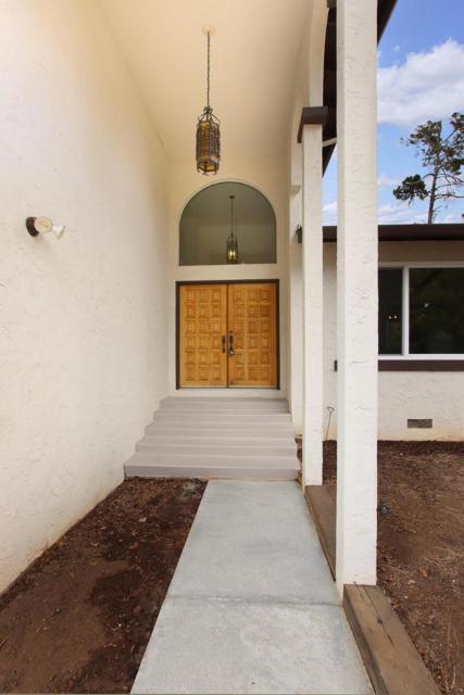 1079 Sumner Avenue, Aptos CA: https://media.crmls.org/mediaz/22dd0282-8122-42c7-b454-82a010123b28.jpg