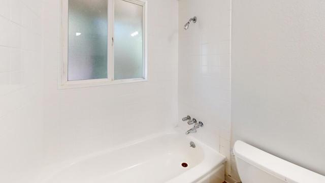 Image 5 of 14 For 7 Merrydale Road