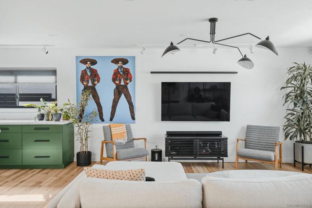 5511 Trinidad Way, San Diego CA: https://media.crmls.org/mediaz/22ddf0db-05f8-4aef-8396-589ef92521f1.jpg