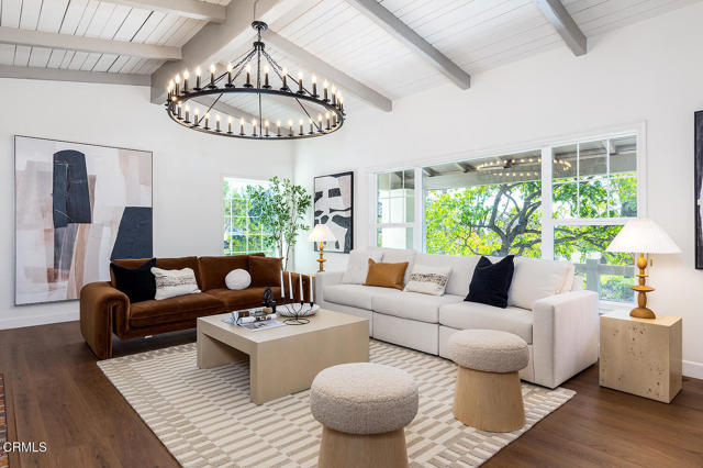 Detail Gallery Image 9 of 46 For 2345 Orange Cove Ave, La Crescenta,  CA 91214 - 5 Beds | 4/1 Baths