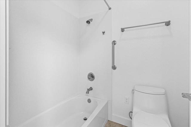 2731 Bungalow Drive, Marina CA: https://media.crmls.org/mediaz/22e01b91-e0fd-4607-bb9e-bacc1d6fae18.jpg