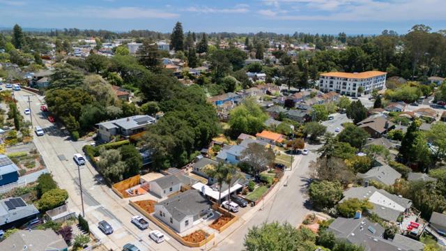 148 Reed Way, Santa Cruz CA: https://media.crmls.org/mediaz/22e1b882-b1f6-4afa-88f0-c488b3ad0425.jpg