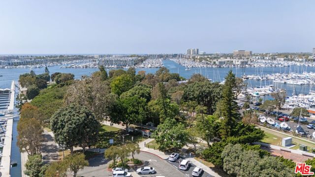 767 Sunset Avenue photo 48
