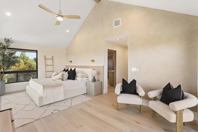 3920 Holly Brae, Carlsbad CA: https://media.crmls.org/mediaz/22e34b55-be10-4f68-bf30-09865439095c.jpg