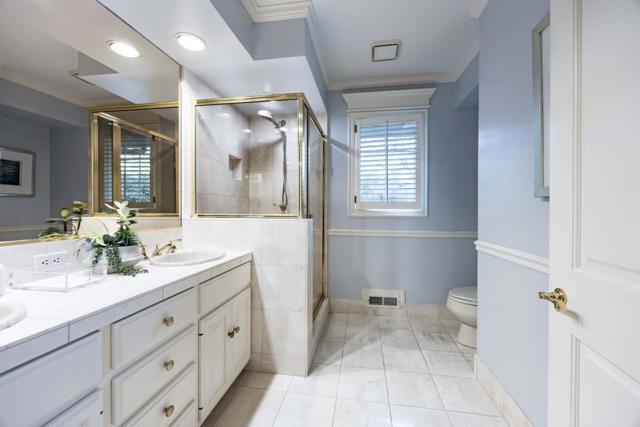 Image 17 of 42 For 10410 Loyola Drive