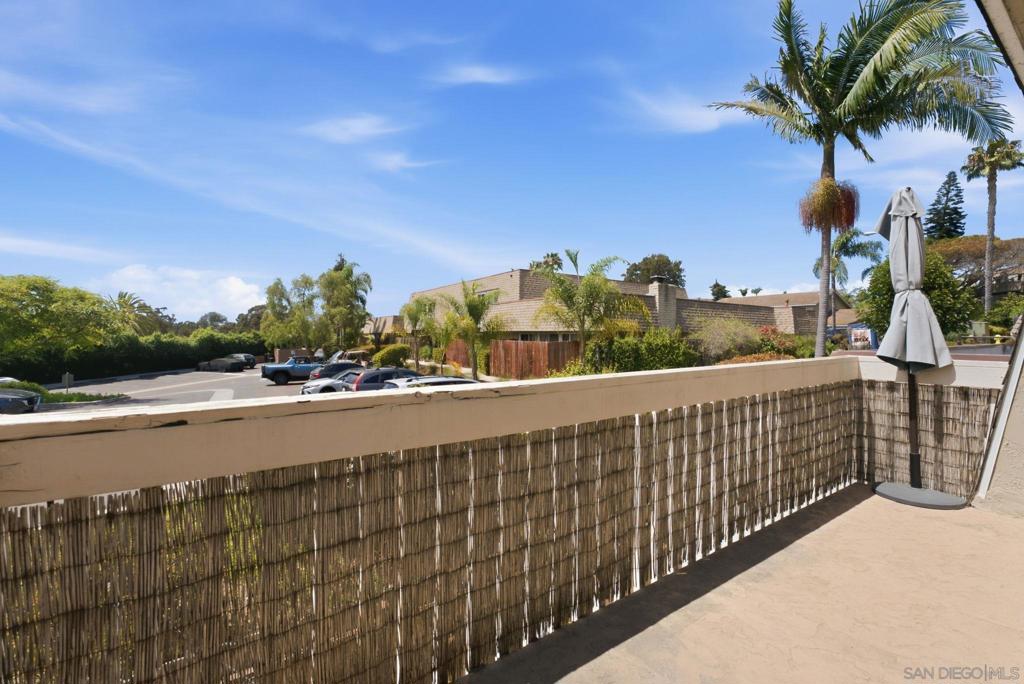 405 Requeza St - photo 13