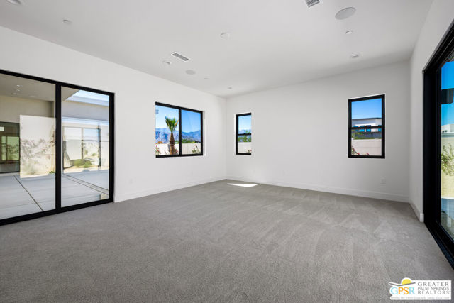 2 Marine Way, Rancho Mirage CA: https://media.crmls.org/mediaz/22e54043-dd34-4bb4-9059-fcd37af67008.jpg