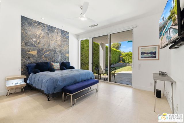 105 Waterford Circle, Rancho Mirage CA: https://media.crmls.org/mediaz/22e60a5d-072c-42b4-836b-64efffbfe577.jpg