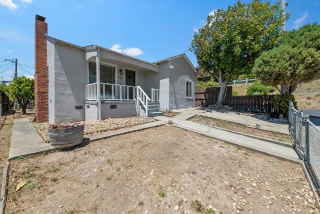 135 Claremont Avenue, South San Francisco CA: https://media.crmls.org/mediaz/22e615a1-ba96-493f-be5f-9e4d843805f0.jpg