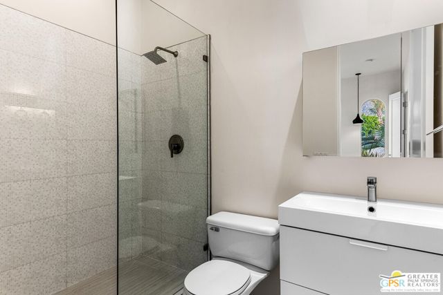 64395 Via Risso, Palm Springs, CA 92264