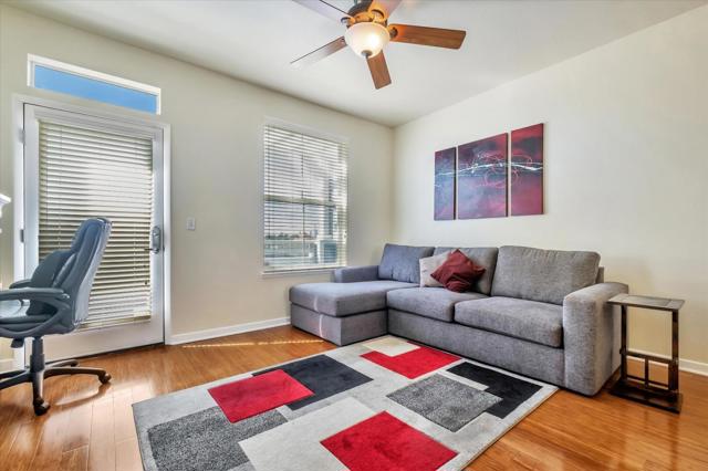 684 Grand Terrace, Hayward CA: https://media.crmls.org/mediaz/22ea573d-8385-414e-8547-e69eb4c3dd34.jpg